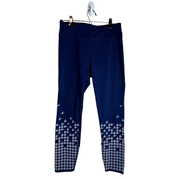 Fabletics Navy Houndstooth UltraCool Reflective 7/8 Leggings Womens Size Medium - Picture 3 of 16